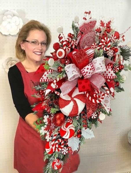 🍭Candy Cane Christmas Wreath🍭